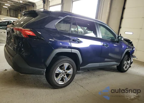 2022 Toyota Rav4 Xle z USA, uszkodzony, nr VIN 2T3P1RFV9NW298716